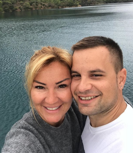 Çileden çıkaran yoruma olay cevap: Kına göndereyim yakarsın - Resim: 3