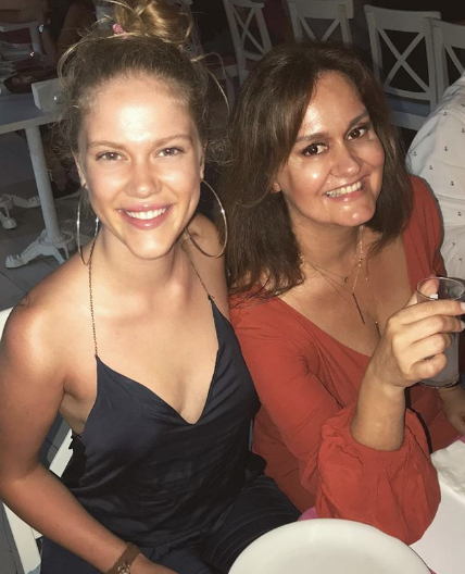 Çıplak pozlarıyla olay olmuştu! Serel Yereli zirveye yükseliyor - Resim: 3