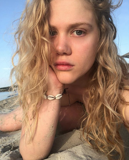 Çıplak pozlarıyla olay olmuştu! Serel Yereli zirveye yükseliyor - Resim: 1