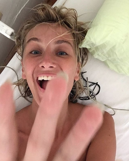 Didem Soydan'ın çırılçıplak yatak pozu olay oldu - Resim: 4