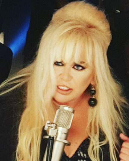 Zerrin Özer'i görenler tanıyamadı bambaşka biri oldu! Son hali bomba - Resim: 1