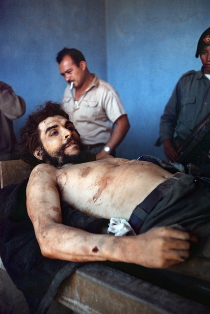 Che Guevara'nın ölümü sonrası fotoğrafları - Resim: 2