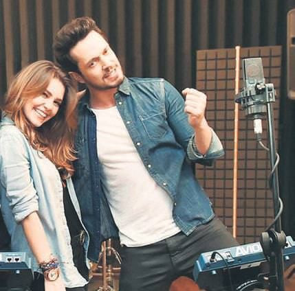 Murat Boz'dan Aslı Enver'e 'En güzel derinlik' mesajı! Aslı Enver de kayıtsız kalmadı - Resim: 4