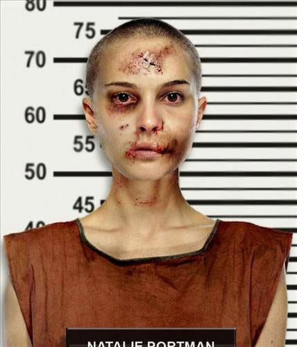 Ünlüler dayak yerse - Resim: 3