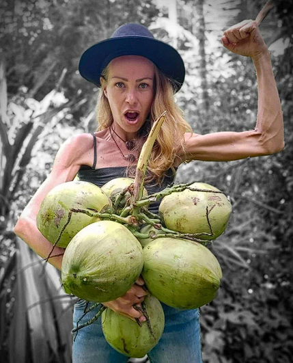 7 yıldır sadece meyve yiyordu! Vegan fenomen Samsonova 'açlıktan' öldü - Resim: 0