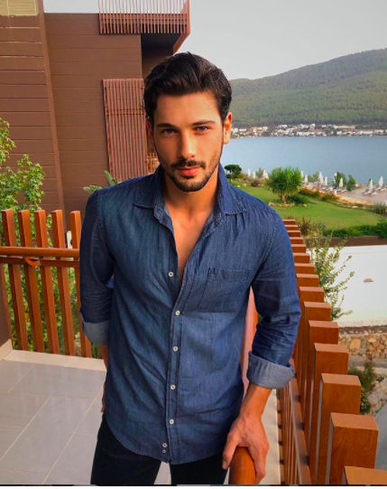 Deniz Can Aktaş kimdir sevgilisi var mı koronavirüs oldu set durdu - Resim: 1