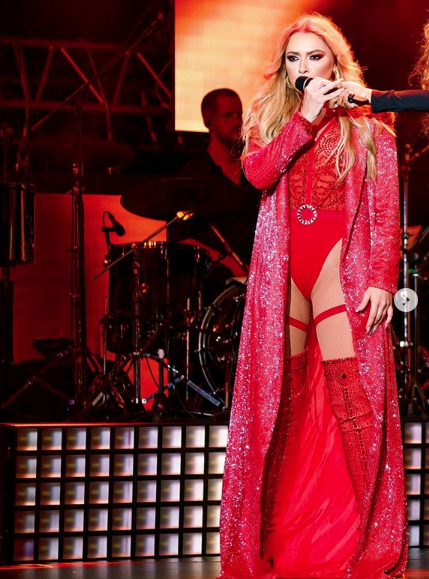 Hadise'nin 'Benim hayatım benim vücudum' videosu sosyal medyayı salladı - Resim: 3