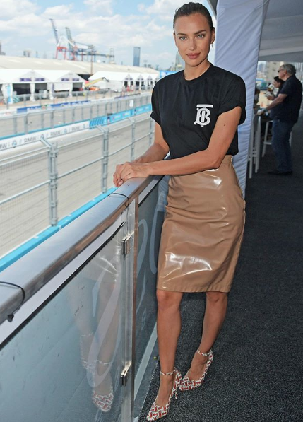 Bradley Cooper ile ayrılan Irina Shayk'ın zor anları kameralara böyle yansıdı! - Resim: 3