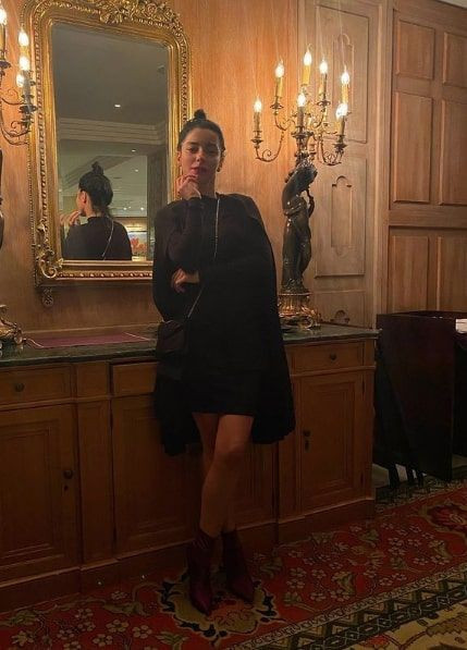 Merve Boluğur akıllanmıyor yine maskesiz yakalandı tepkisi bakın ne oldu - Resim: 4