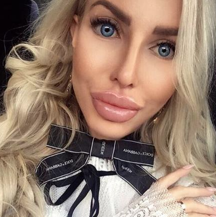 Barbie bebeğe benzemek istemişti! Servet harcayıp inanılmaz değişti - Resim: 4