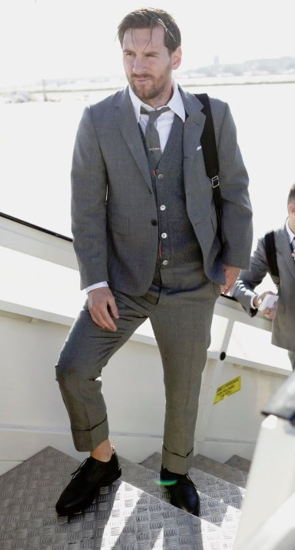 Barcelonalı futbolcuların yeni stilleri dudak uçuklatıyor! - Resim: 4