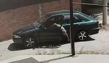 Denizli'de sahte jandarma cami çıkışında gerçek jandarma tarafından yakalandı - Resim: 3