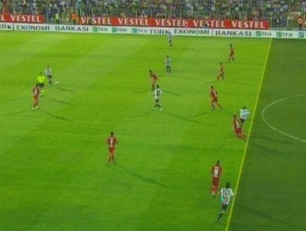 Bu pozisyonda ofsayt var mı? - Resim: 2