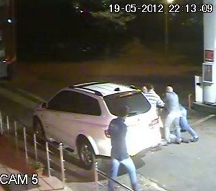 AK Partili başkandan tekme tokat dayak  - Resim: 2