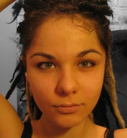 Bir estetik faciası daha - Resim: 4