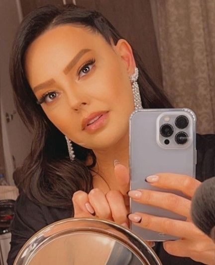 Ebru Gündeş'in 'yalan dolan' İranlı aşkı! 20 yaş küçük sevgilisiyle ilk fotoğrafı ortaya çıktı - Resim: 3