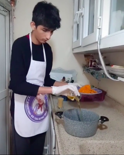 Taha Duymaz kimdir kaç yaşında Taha Duymaz nerede yaşıyor? - Resim: 1