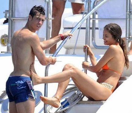 Cristiano Ronaldo'ya sevgili dayanmıyor - Resim: 2