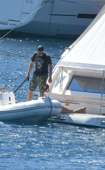 Kıvanç Tatlıtuğ denizdeyken pervane çalışınca... Ölümden döndü! - Resim: 2