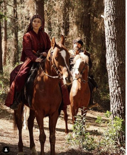 Kuruluş Osman'ın Aygül Hatun'u görenlerin ağzını açık bıraktı! Buse Arslan'ın değişimi olay - Resim: 2