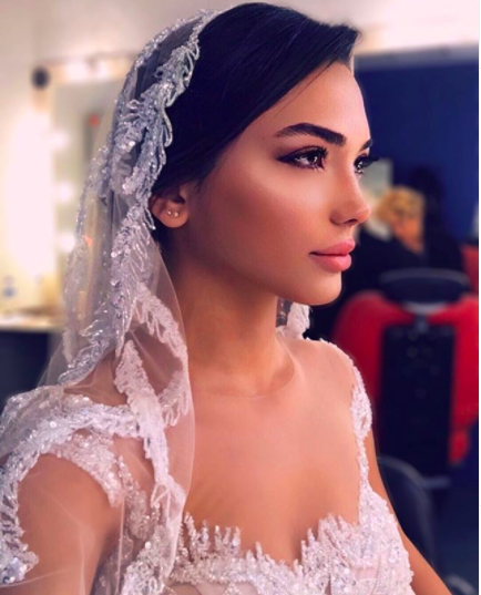 Ezgi Öcal kimdir yaşı kaç instagram'da İzzet Özilhan'ı ifşa etti - Resim: 4