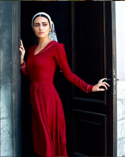 Bir Zamanlar Çukurova'nın Gülten'i kış günü bikiniyle denize girdi instagram çoştu - Resim: 2