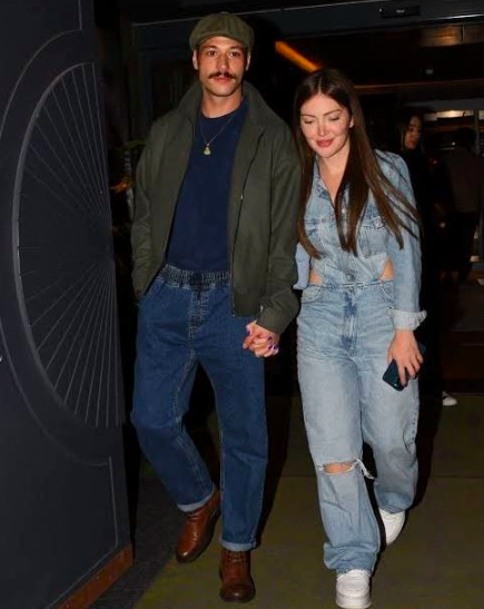 Tahminler tuttu aşkları 2 ay sürdü! Kubilay Aka Danla'dan ayıldı kasık fotosu geldi - Resim: 3