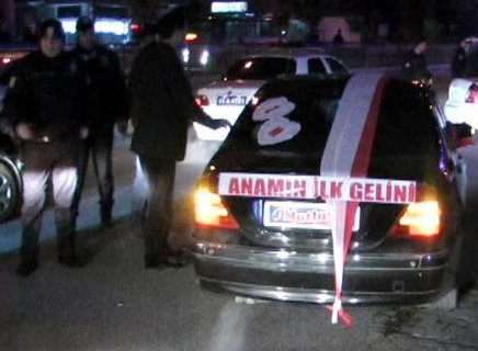 Damada babasından Osmanlı tokadı - Resim: 2