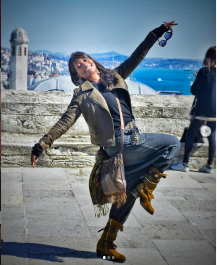 Della Miles Türkiye için bağış yaptı! Kimdir bu ABD'li şarkıcı Müslüman olmuştu - Resim: 2