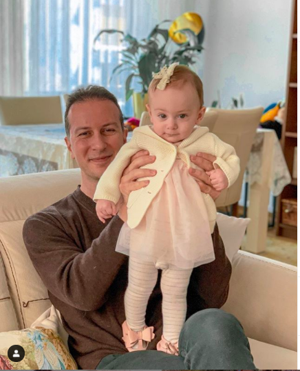 Sebile Ölmez kimdir yaşı kaç Kuaförüm Sensin jürisi evli mi ? - Resim: 2