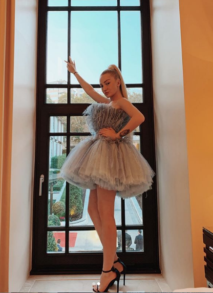 Hepsini bir bir anlattı Danla Bilic estetikte Ajda Pekkan'ı solladı! - Resim: 3