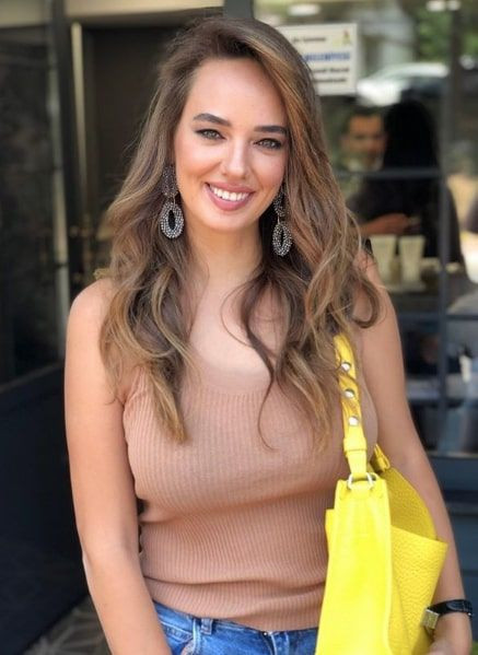 Elçin Sangu'nun yeni dizisi 'İyi Günde Kötü Günde' bomba bir kadro var - Resim: 3