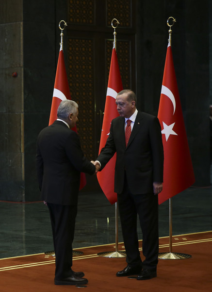 Cumhurbaşkanı Erdoğan 29 Ekim tebriklerini külliye de kabul ediyor - Resim: 4