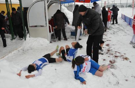 Kros yarışları öğrencileri bayılttı - Resim: 4