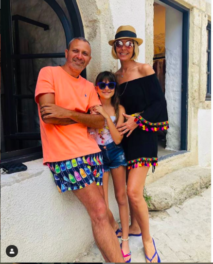 Hülya Seloni kimdir kaç yaşında evli mi eşi kimdi? - Resim: 1