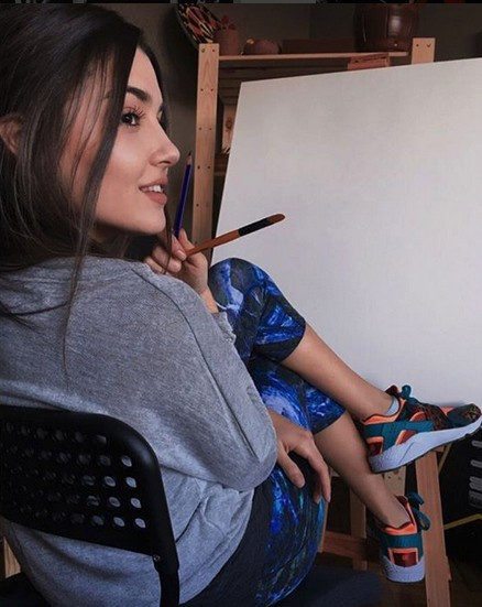 Hande Erçel dayanamadı açıkladı! Meğer... - Resim: 2