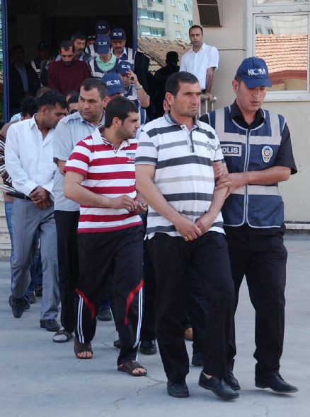 PKK'nın finansör kaçakçıları adliyede  - Resim: 3