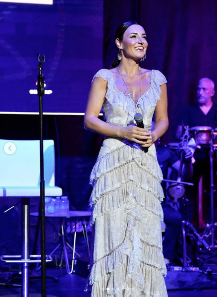 Kanser olduğu söylenmişti! Sağlığına kavuşan Sevcan Orhan ilk konserini verdi - Resim: 2