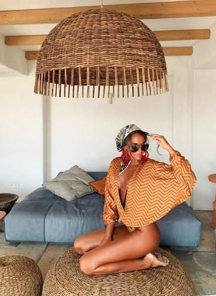 Sosyete güzeli Eda Taşpınar ünlü olmadan önce bakın ne yapıyormuş - Resim: 2