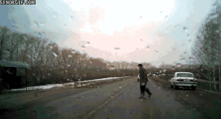 Mucize kurtuluş en çarpıcı gif kazalar - Resim: 4