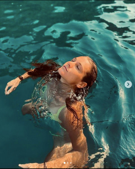 Survivor Nisa doğallığına kıydı! Estetikli haline yorum yağdı "Seda Sayan'dan hallice" - Resim: 1