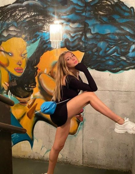 Şeyma Subaşı'nın bikinili pozları olay! Seksi göründüğüm için değil deyip paylaştı - Resim: 2