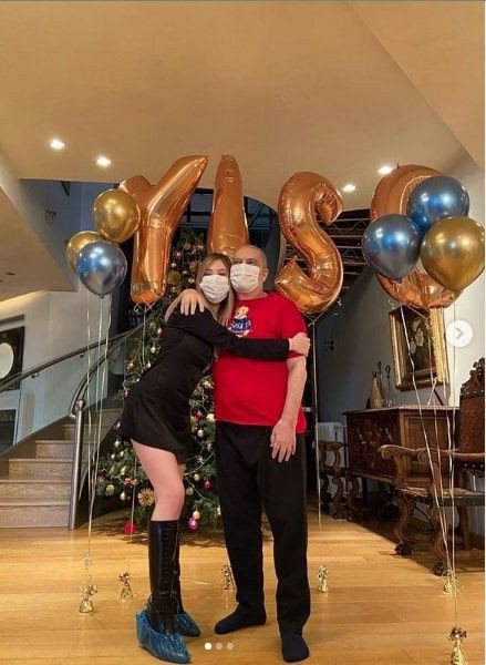 Mehmet Ali Erbil 'İki yıl sonra ilk tıraşım' deyip kendisinin tıraş olduğu anları paylaştı - Resim: 4