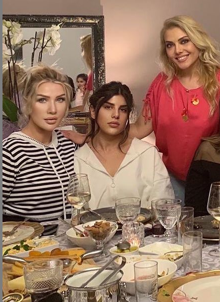 Filtreyi abartan Seda Sayan sosyal medyada ti'ye alındı - Resim: 4