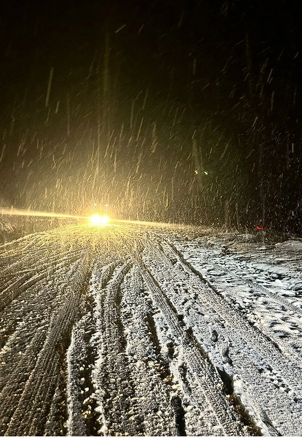 Görüntülere bakın! 8 ilde kar yağışı etkili oluyor: Ulaşımda aksamalar yaşanıyor - Resim: 2