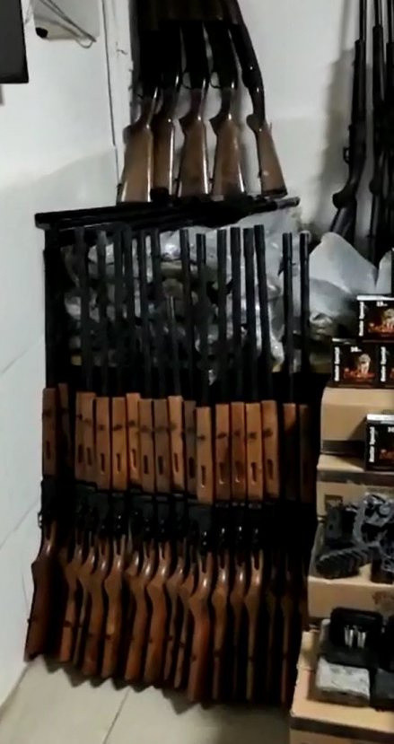 Irak sınırında cephanelik ele geçirildi - Resim: 0