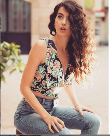 Ezgi Şenler oynadığı diziler Ezgi Şenler kimdir yaşı kaç? - Resim: 1