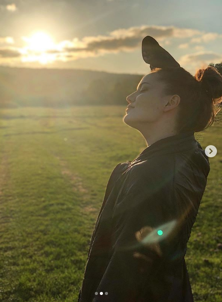 Kuruluş Osman'ın setinde Fahriye Evcen Karan bebekle Burak Özçivit'i ziyaret etti - Resim: 4