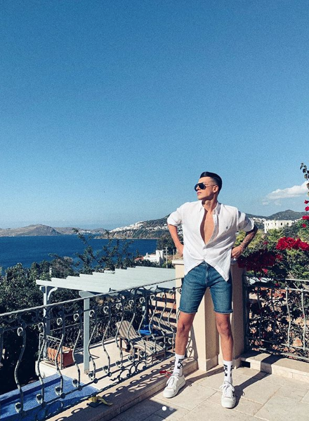 Kerimcan Durmaz'ı uçak videosu oturduğu siteden kovdurttu Amerika'ya taşınıyor - Resim: 1