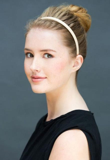 Bu topuzları yapmanız sadece 10 saniye! - Resim: 1